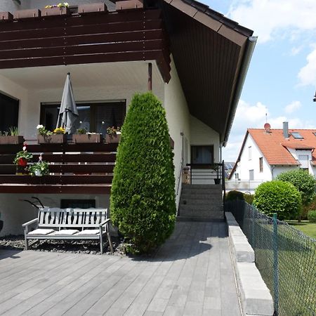 Ruhige, Modern Eingerichtete 2 Zimmer Wohnung Im Untergeschoss Eines Zweifamilienhauses Hildrizhausen Εξωτερικό φωτογραφία